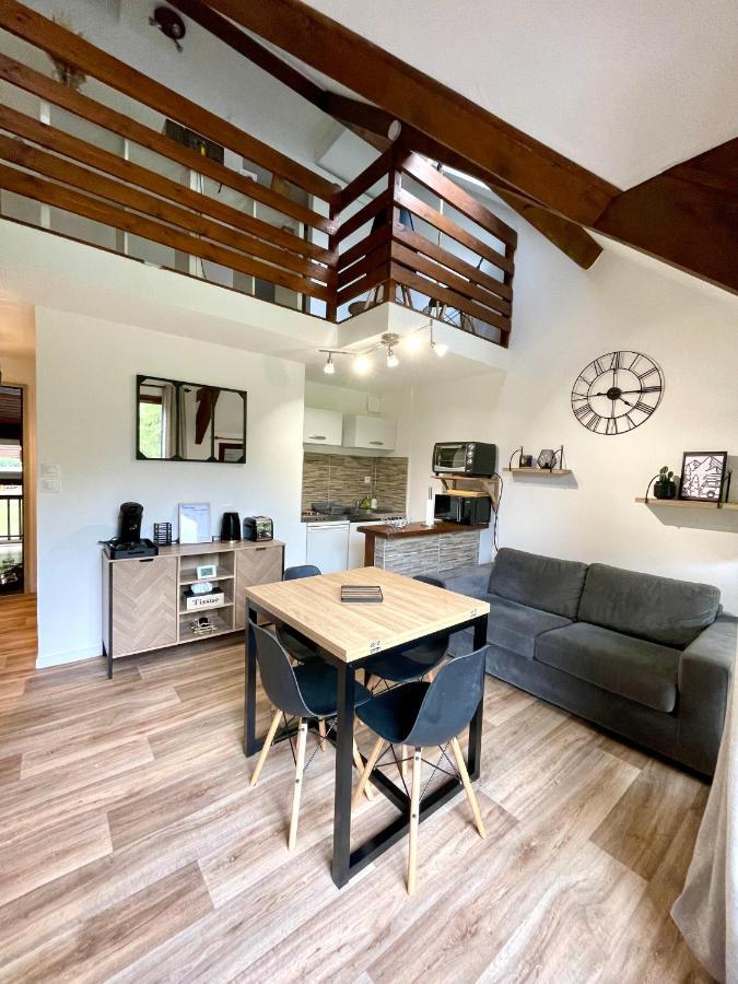 Duplex Du Pailhet, T3 Neuf, Vue Montagne, Parking, Navette Et 2 Velos A Disposition Gratuitement Bagneres-de-Luchon Екстер'єр фото